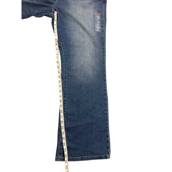 Brand New Levi’s 590 Fuller Waist Bootcut Denim Jeans Plus Size 18 - Picture 10 of 16